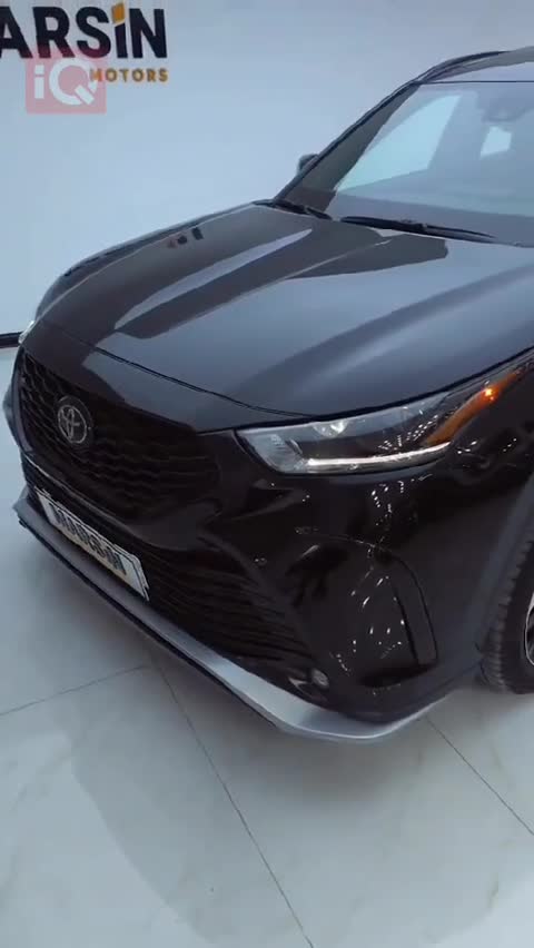 Car Video Thumbnail